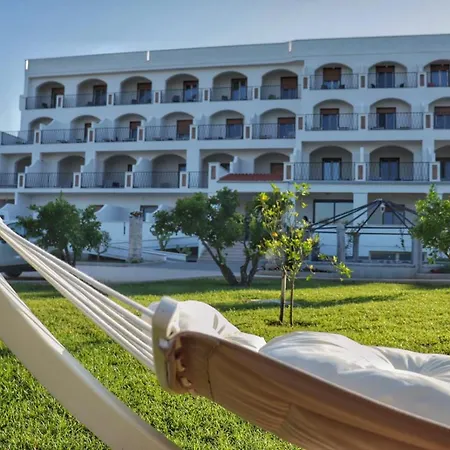 호텔 Puglia Garden 4*