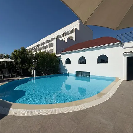 호텔 Puglia Garden 4*