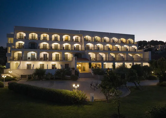 Puglia Garden 维耶斯泰